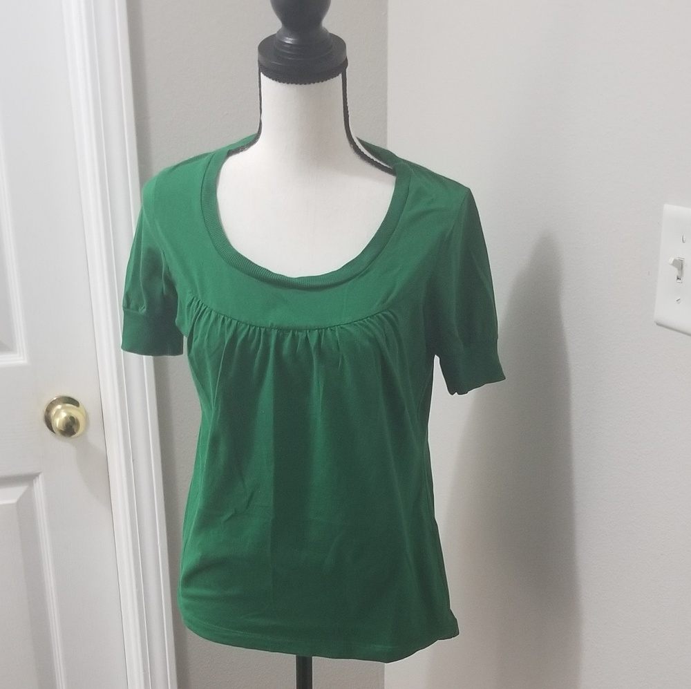 Loft sz M Green short sleeve top